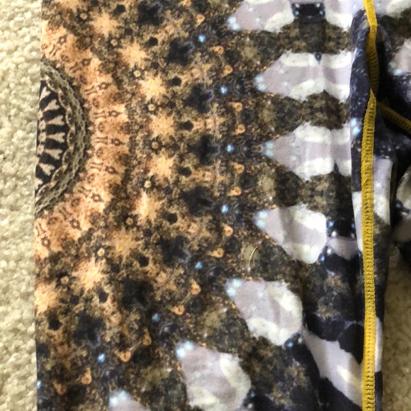 Yoga bra and pants! - Picture 6 of 9